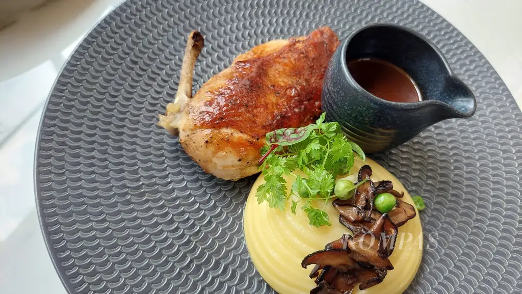 Supreme de Poulet Menu at Joelle, in Senopati, South Jakarta, Saturday (11/10/2025),