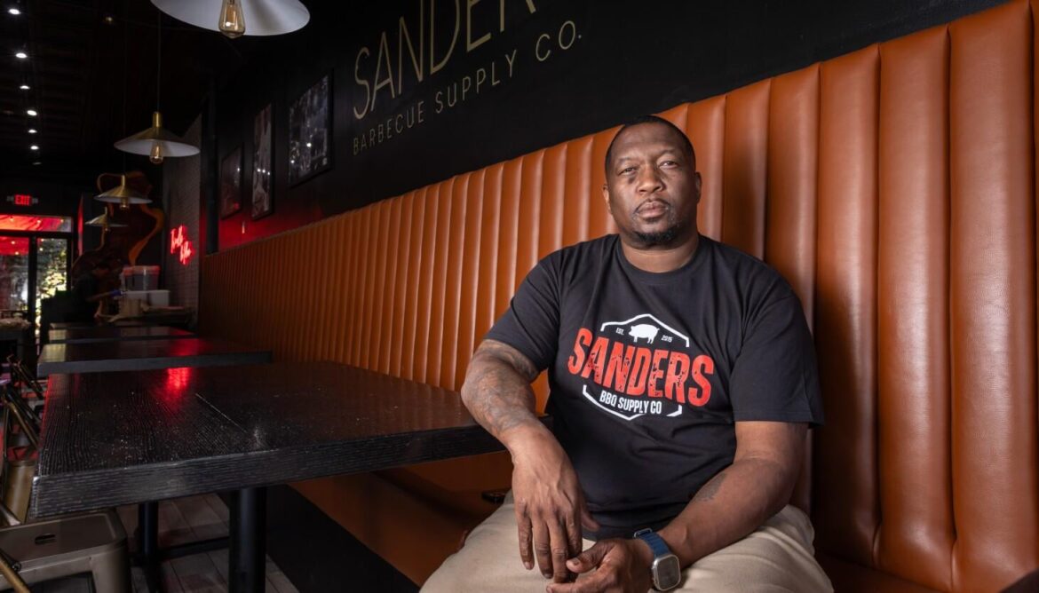 Sanders BBQ opening second location in Hyde Park