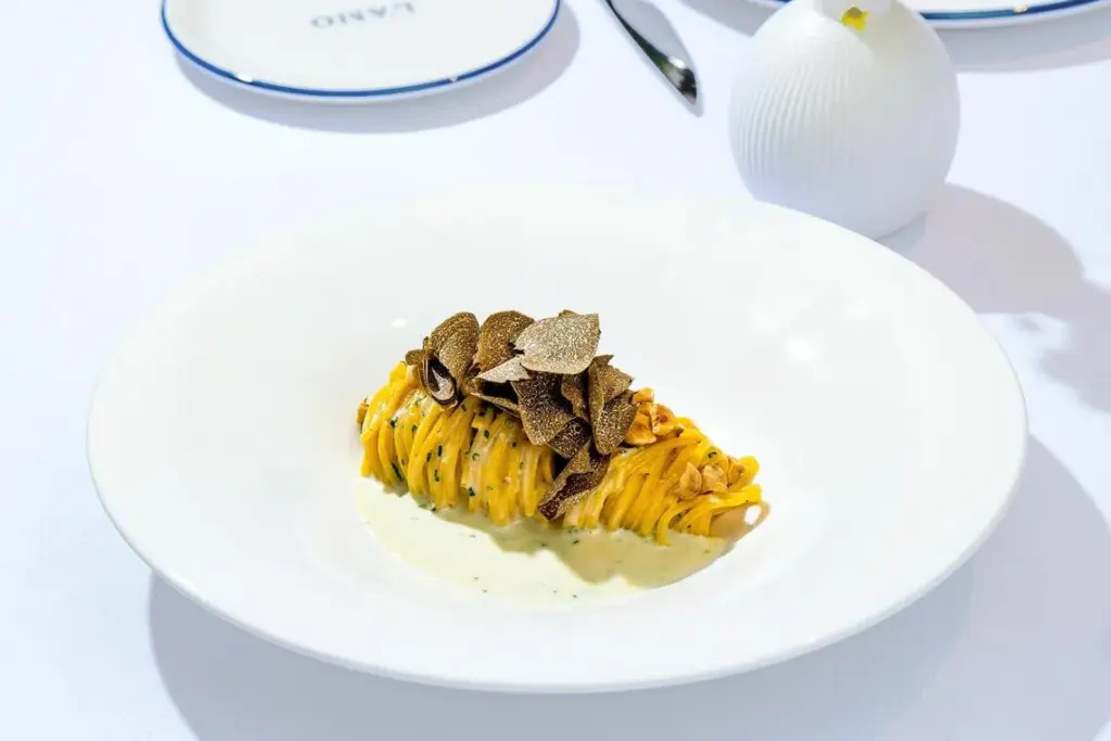 Savour seafood-driven Italian cuisine at L’Amo Bistro del Mare at Mett Singapore Subscribe Placeholder