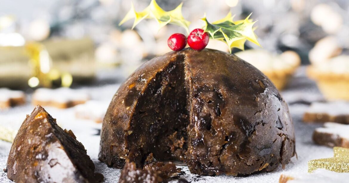 Christmas pudding will 'win over harshest critics' if you follow Mary Berry's recipe