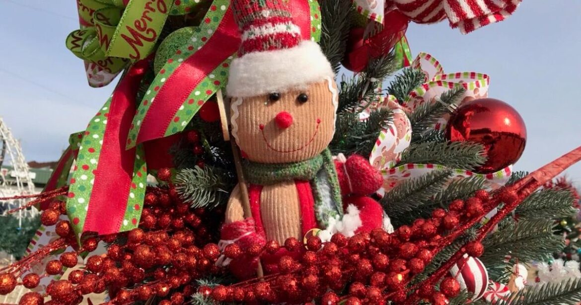 Community Christmas Dinner signups end soon | News