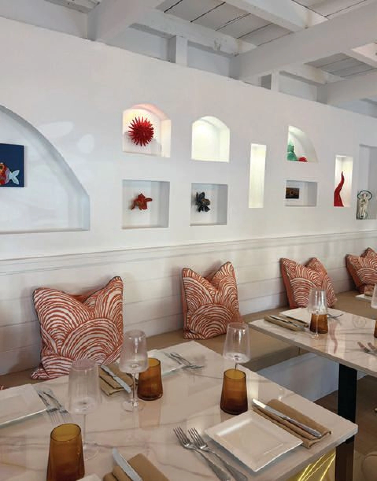 An Amalfi-inspired atmosphere where style and ease set the tone. PHOTO COURTESY OF IL RICCIO