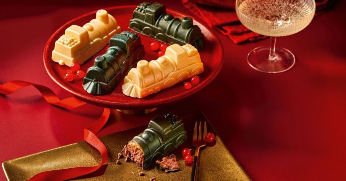 Lidl launches Christmas dessert range - full list