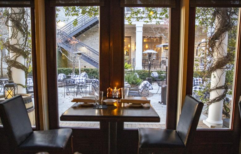 Vinea Courtyard Kitchen now open10.JPG