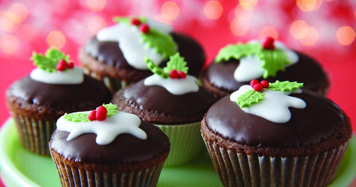 Surprise Santa (and your dinner guests) with these holiday desserts | News Surprise Santa (and your dinner guests) with these holiday desserts | News