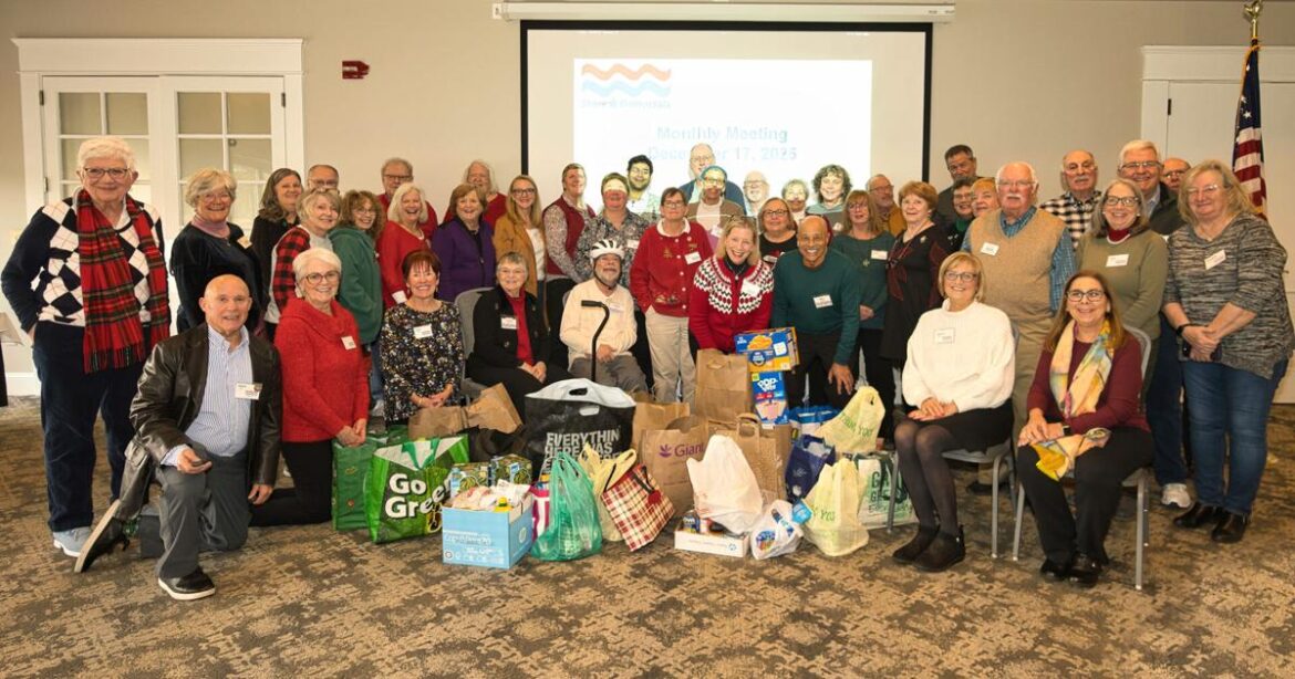 Shore Democrats collect truckload of food for Bethel Tabernacle Church | Lifestyle