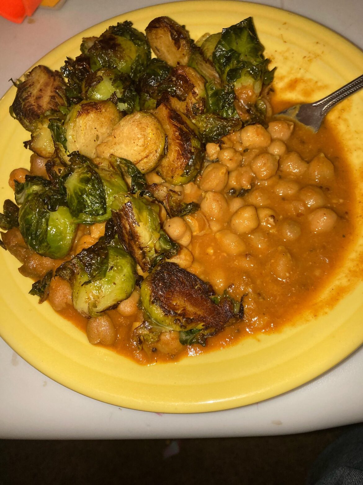 Coconut curry chickpeas