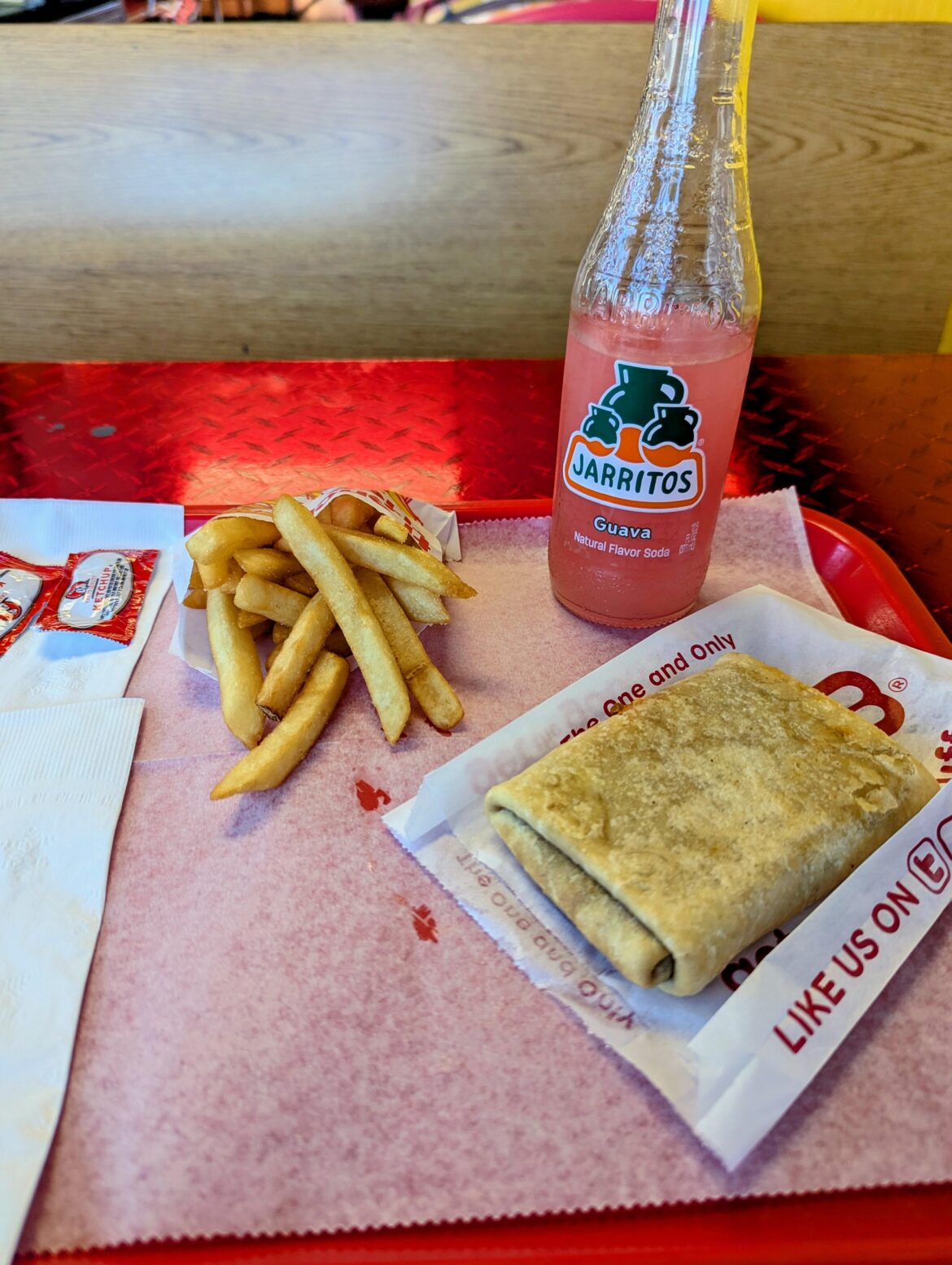 Classic Chicago lunch at Mic Duck's