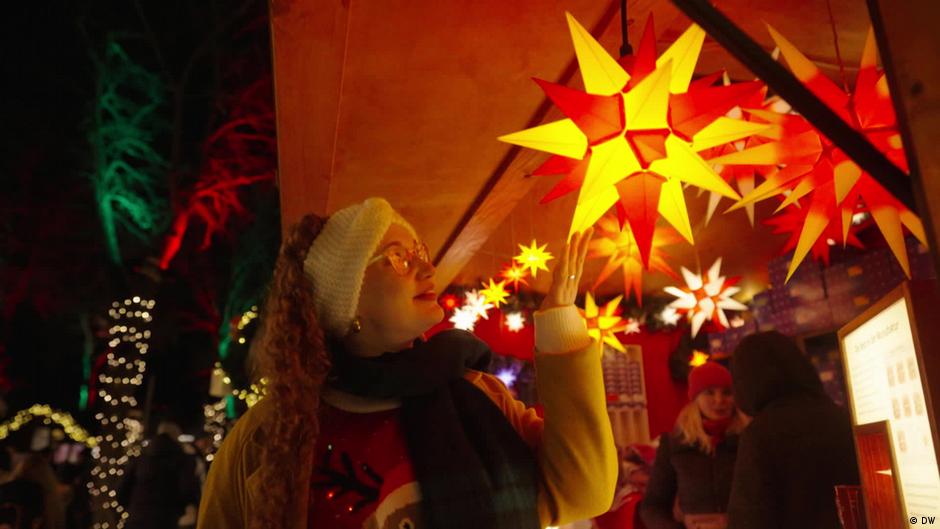 Early gifts, mulled wine make up German Christmas story – DW – 12/06/2025 Early presents and mulled wine make a German Christmas story – DW – 12/06/2025