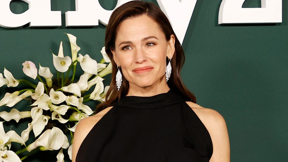 Jennifer Garner on wellness hacks, her secret to healthy cooking