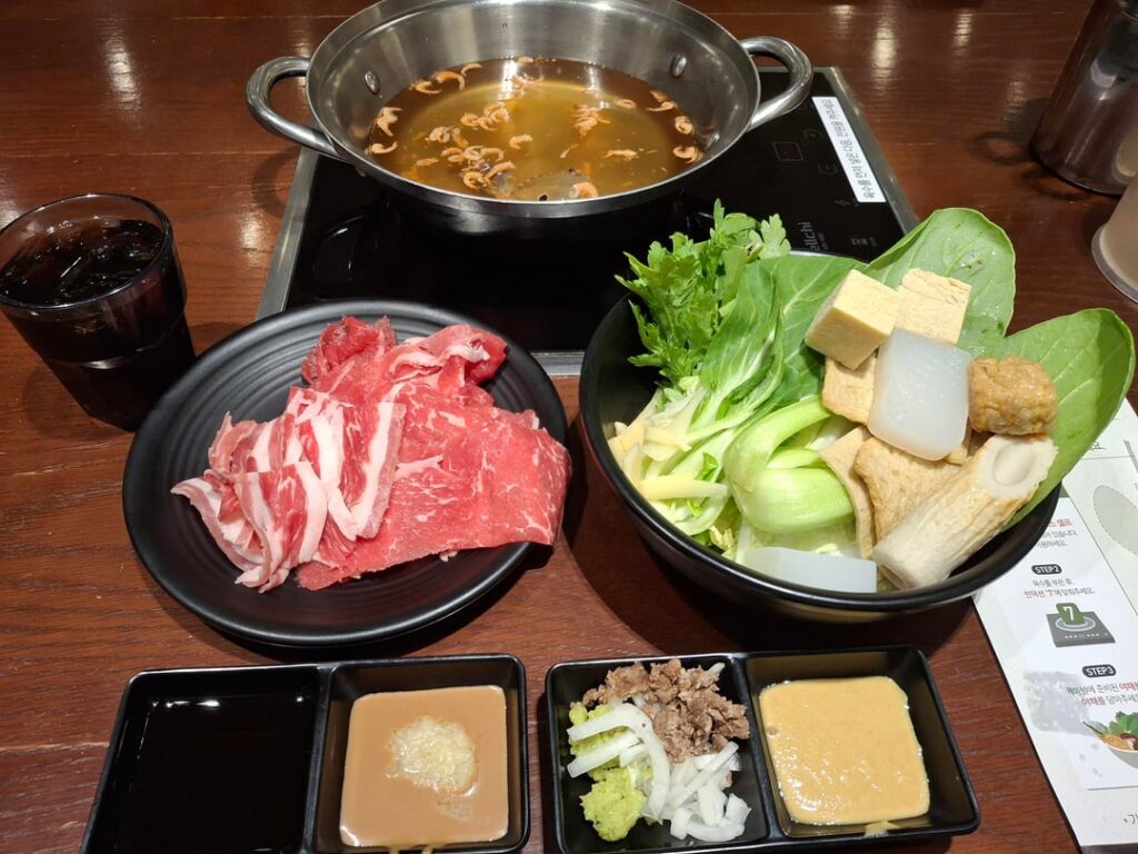 Roun Shabu-Shabu, a 19,900won weekday lunch shabu shabu buffet in Korea
