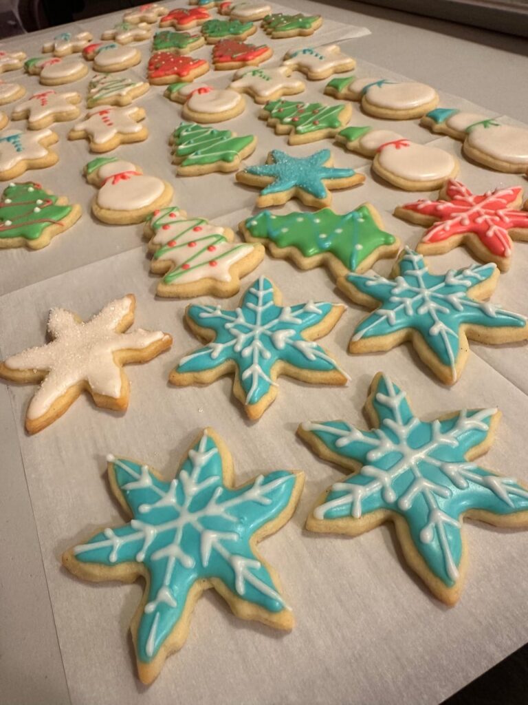 First time piping on my sugar cookies (I love them) First time piping on my sugar cookies (I love them)