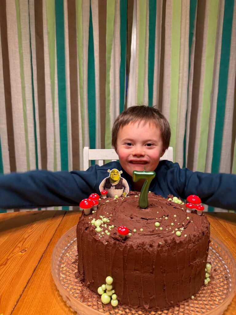 made a swamp cake for my son π made a swamp cake for my son π