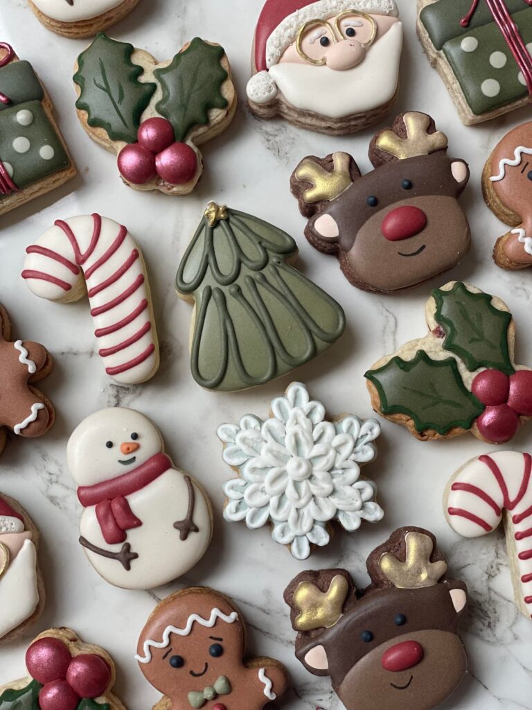 9 festive cookie bite designs. 9 different holiday flavors. 😍