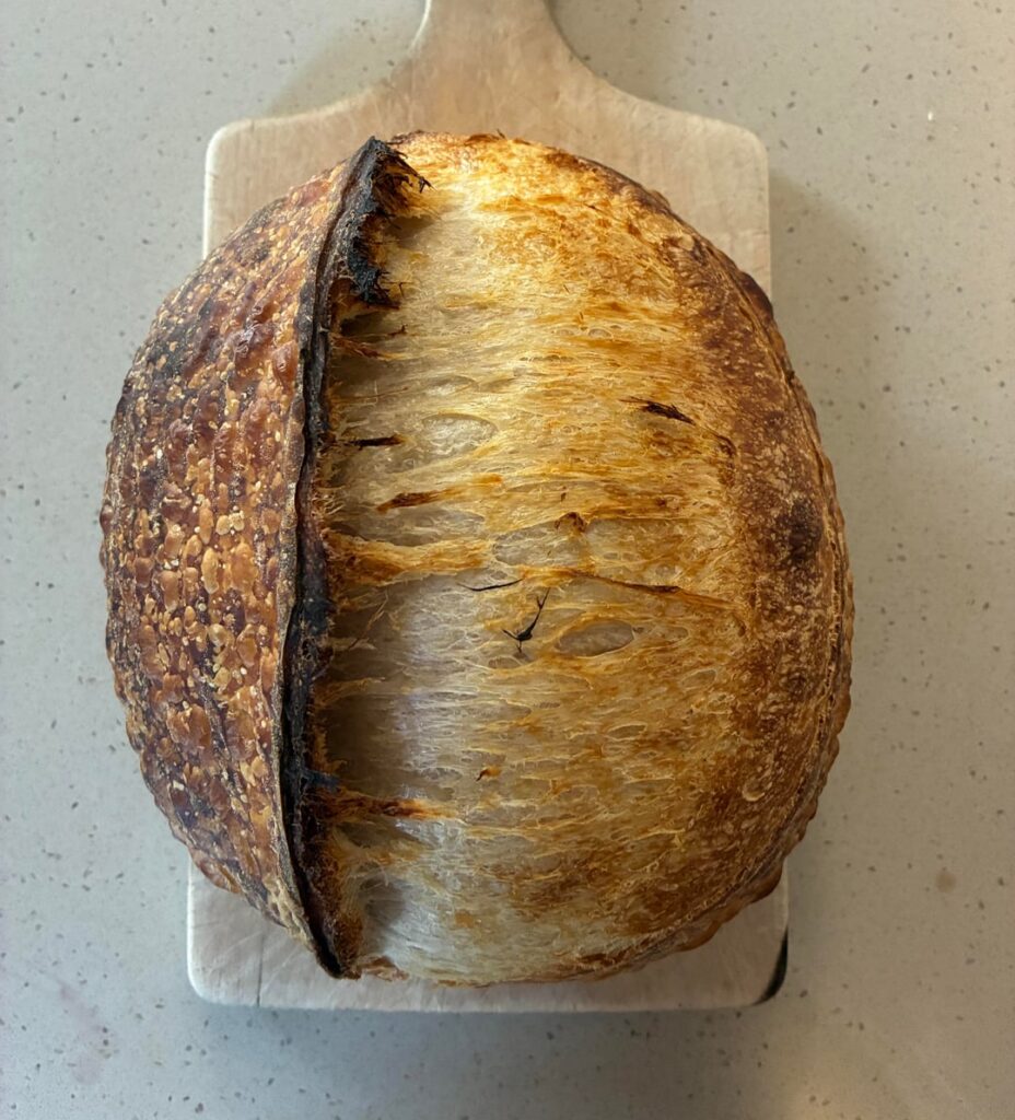 Guys, i think i did the thing. Best loaf yet. Guys, i think i did the thing. Best loaf yet.