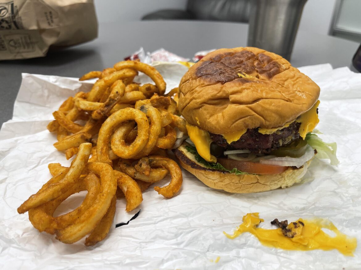 Moreno 1/2 lb smoked burger