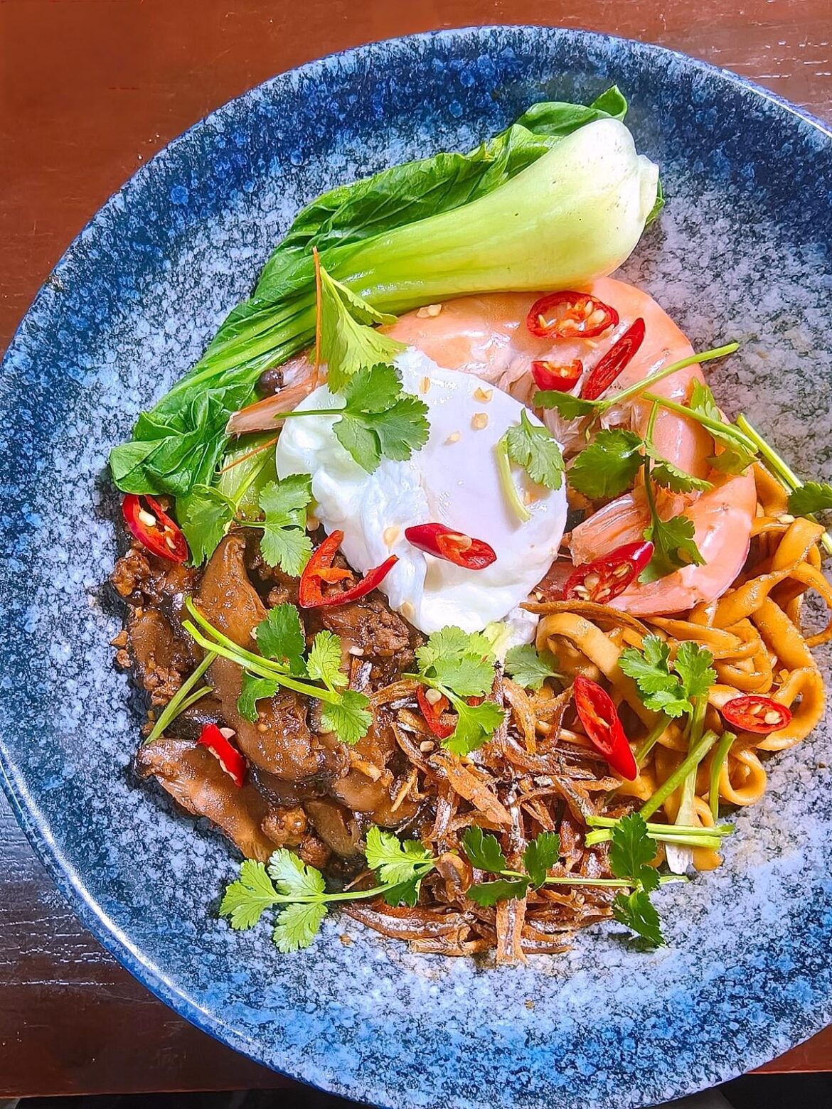 Obsessed with this Mushroom Minced Pork Ban Mian made with homemade noodles that are very QQ, chewy and springy 🤤❤️