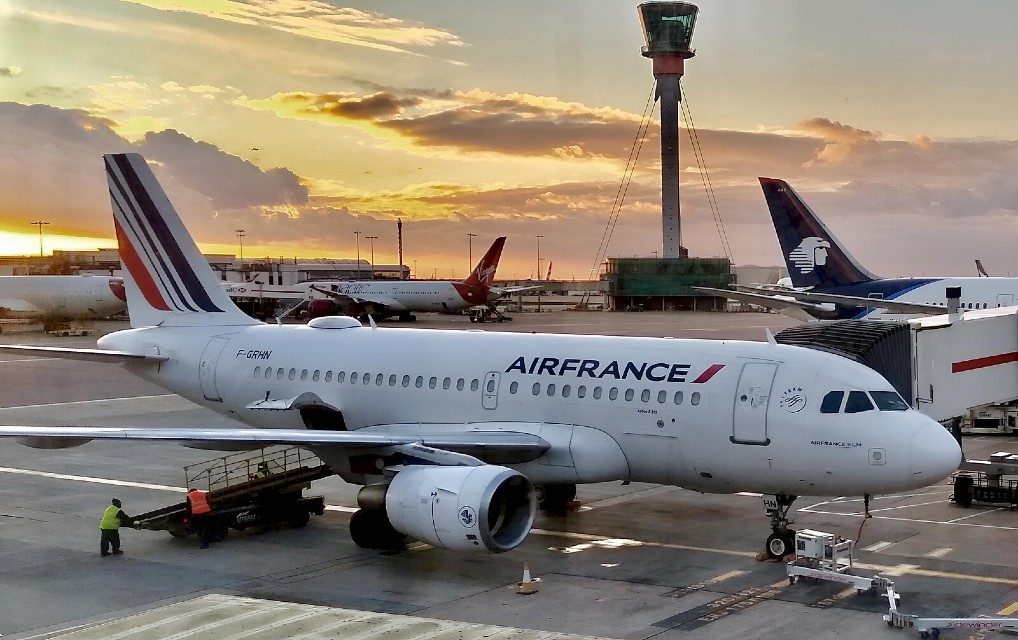 Aircraft, Airliner, Airplane