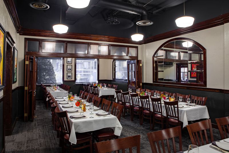 13 Tennessee Mom-And-Pop Italian Cafés Serving Plates That Feel Like Sunday At Nonna’s 14 Amerigos Italian Kitchen