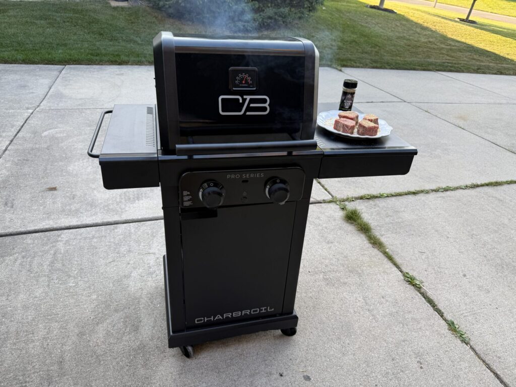 Charbroil Pro Series Gas Grill Cooking with Filets and Rub