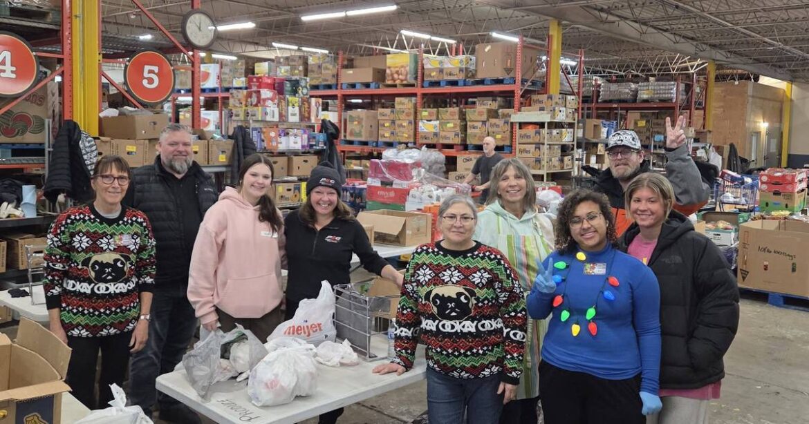 Kendall County Community Food Pantry helps feed families this Christmas – Shaw Local