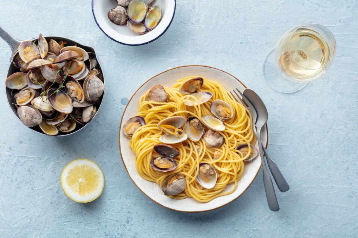 Italian Chefs Reveal the Best Wine to Drink With Every Type of Pasta Sauce Italian Chefs Reveal the Best Wine to Drink With Every Type of Pasta Sauce
