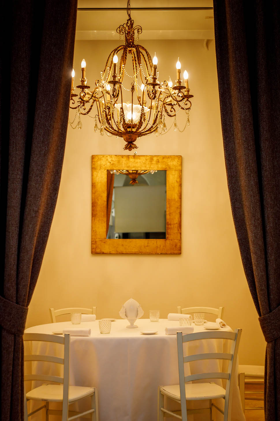 La Ciambella Bar a Vin con Cucina saletta ph Andrea Di Lorenzo 2025 12 17 15 01 21