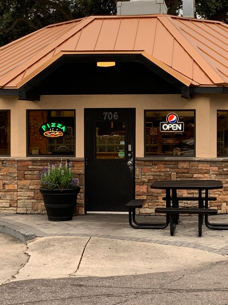 13 Tennessee Mom-And-Pop Italian Cafés Serving Plates That Feel Like Sunday At Nonna’s 17 Mama Mia’s