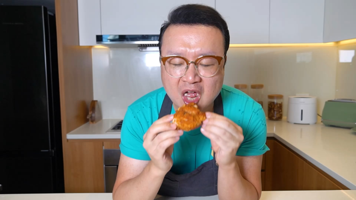 JUICIEST Spiced Fried Chicken Ever