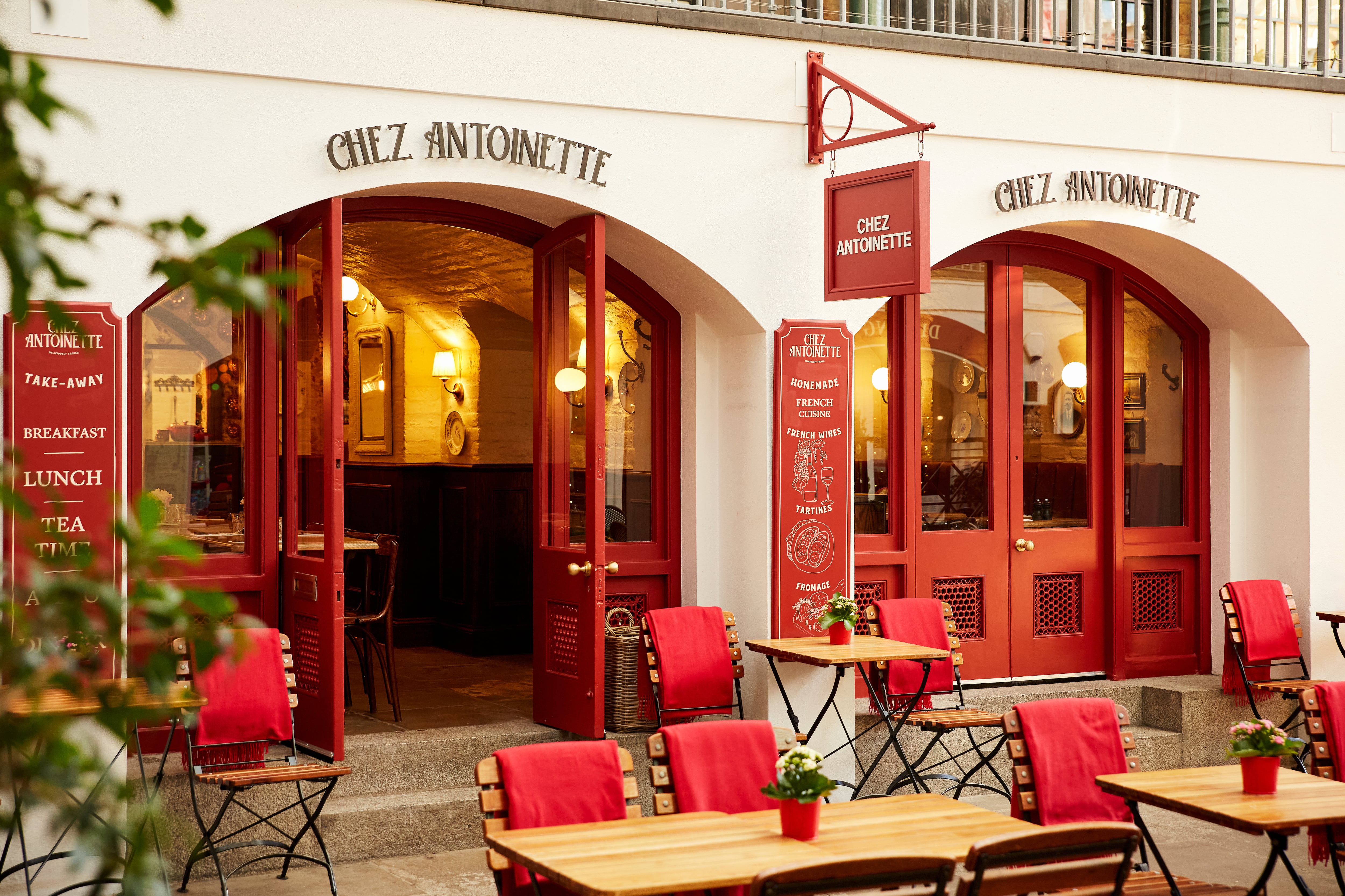 Chez Antoinette Covent Garden exterior