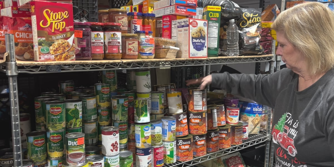 Tis the season to volunteer at the Open Door Food Pantry