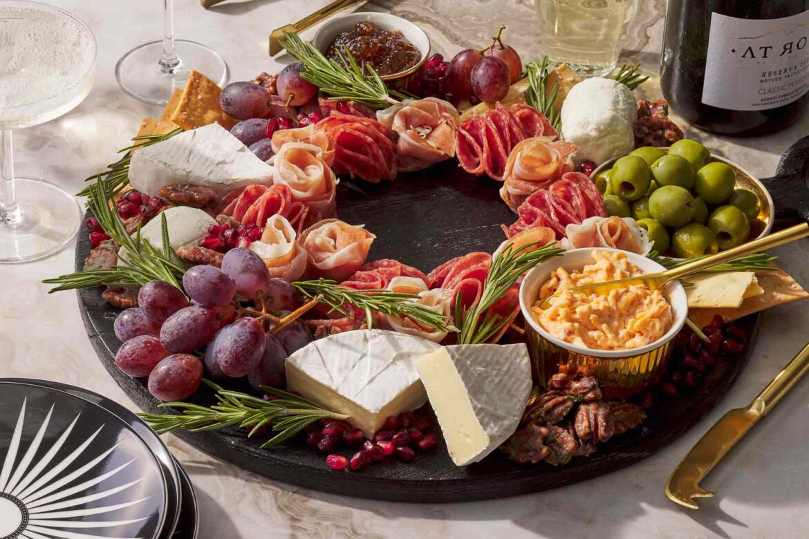 The Simple Tradition That Replaced Our Christmas And New Year's Eve Feast (And Everyone Loves It)