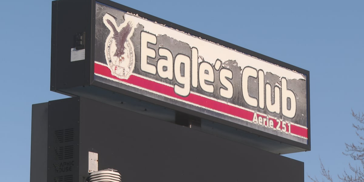 Eagles Club prepares hundreds of Christmas meals for drive-thru service