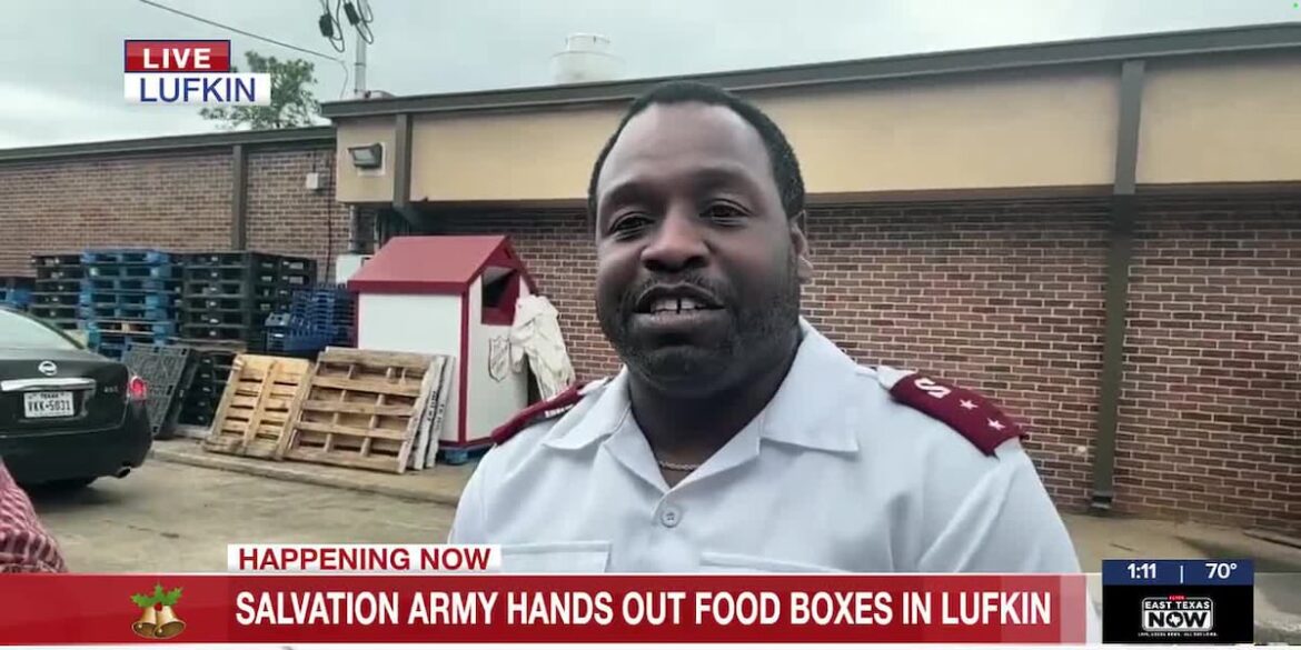 Salvation Army distributes Christmas food boxes in Lufkin