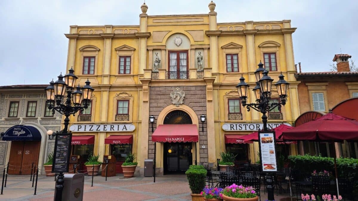 4 Disney World Restaurants Are Restricting Dining Plan Credits in 2026