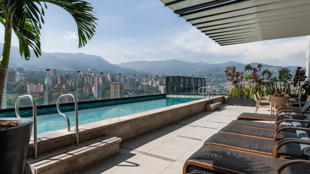 Hilton Arcadia Los Angeles officially opens, bringing rooftop dining and major event space to Southern California Hilton Arcadia Los Angeles has officially opened its doors, marking a significant expansion of Hilton’s presence in Southern California and introducing a new full-service hotel aimed squarely at business and leisure travellers alike.