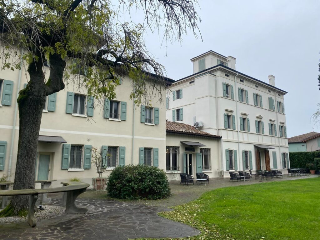 Al Gatto Verde (*) - Modena, Italy