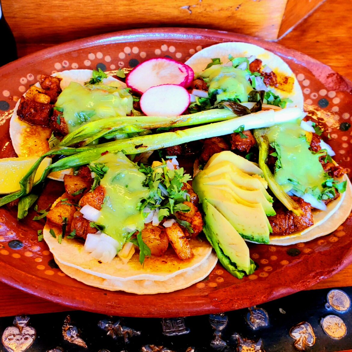 Tacos Al Pastor @ El Moose, Seattle WA 🌮 🦌