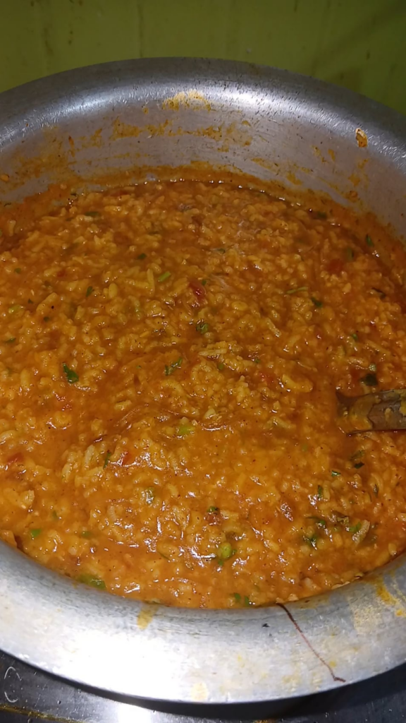 Op made Dal Khichadi. Tadka dena bakki hai.