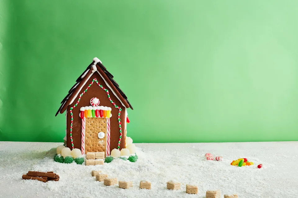 gingerbread house