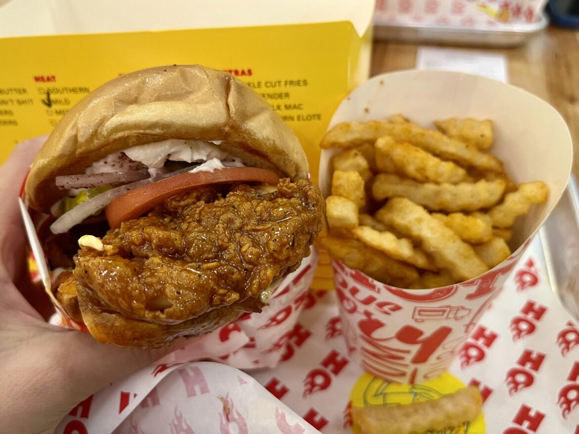 Hot Chi Lakeview (Soft Opening) Review