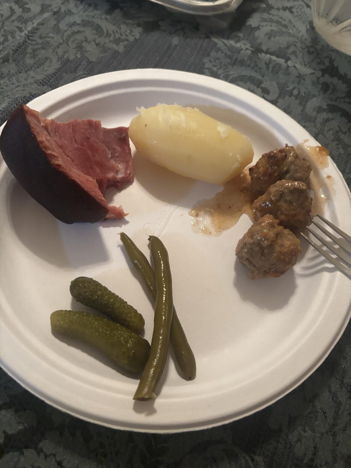 Just wanted to share my aunts Christmas Eve dinner.