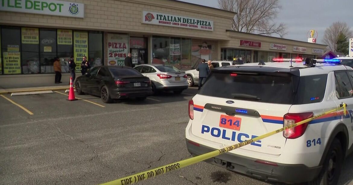 2 dead in stabbing at Italian deli in Bethpage, N.Y. 2 dead in stabbing at Italian deli in Bethpage, N.Y.