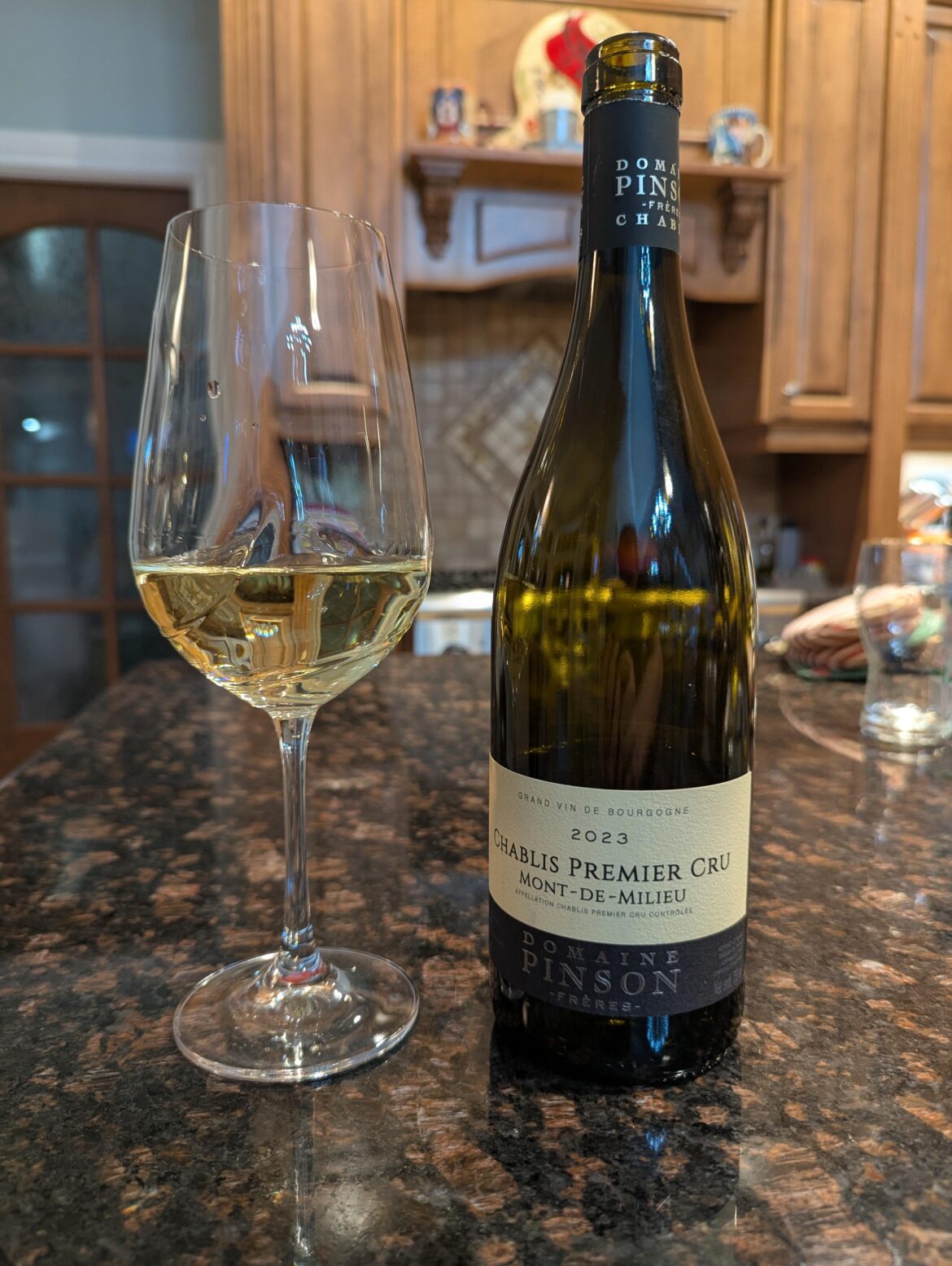Domaine Pinson - Chablis Premier Cru Mont-De-Milieu 2023
