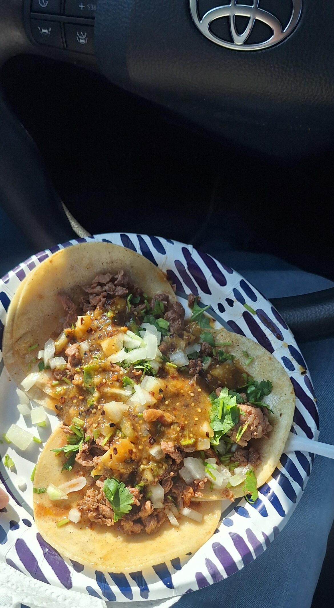 Tacos next to Home Depot ftw 🌮 😋