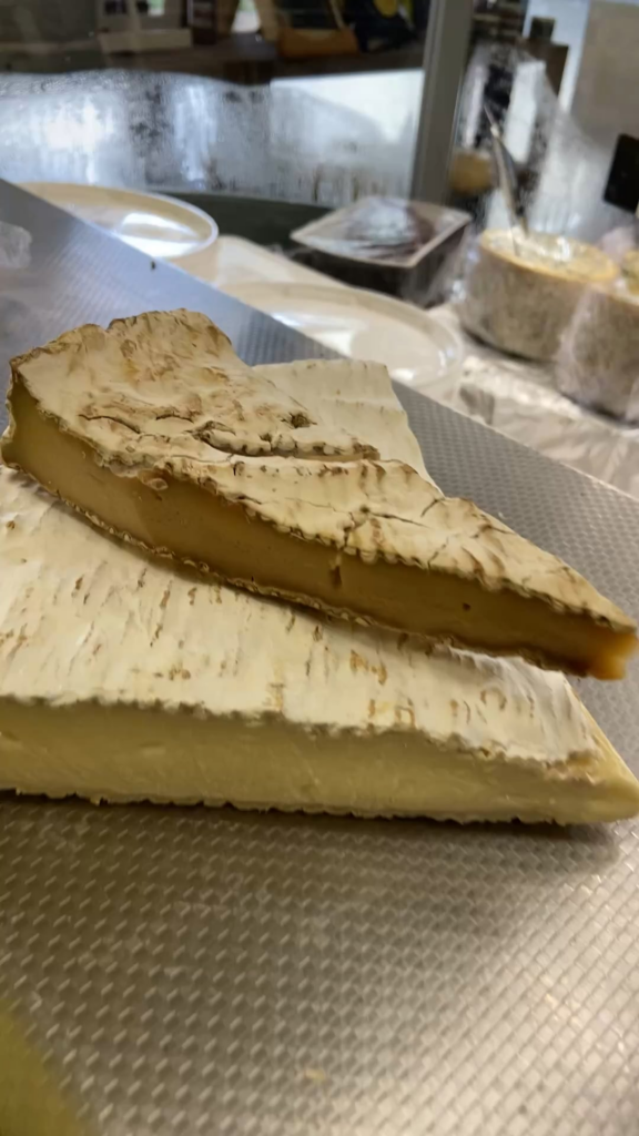 Le même fromage mais pas le même fromage