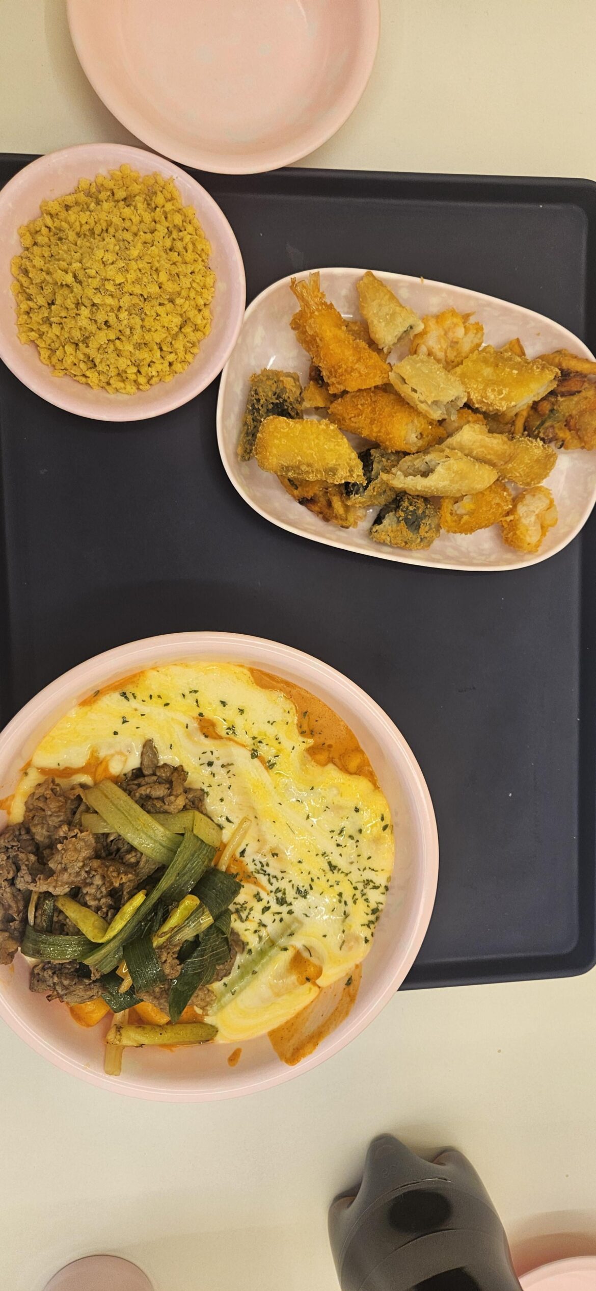 Tteokbokki and fried snacks