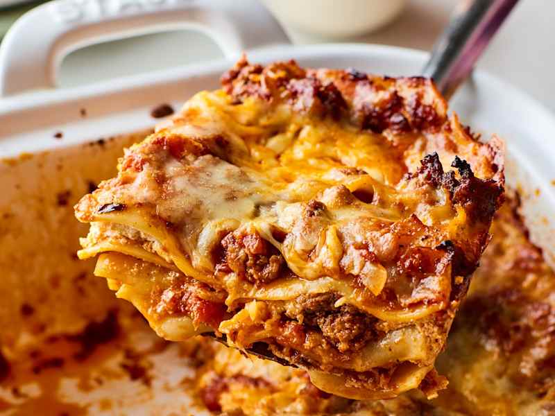 I Asked an Italian Chef His Secrets to the Best-Tasting Lasagna The Kitchn UK