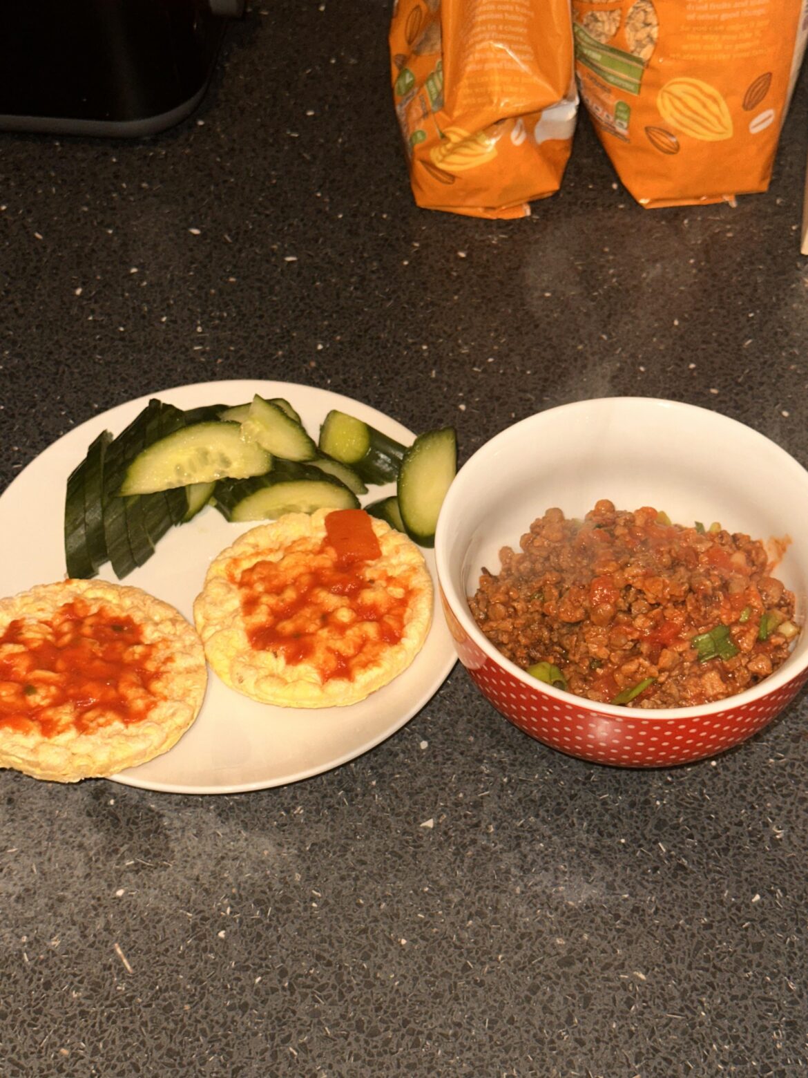 Midnight snack. 400 calories and 32 grams protein