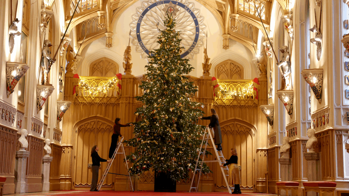 Palace employees decorating a tree at Windsor Castle